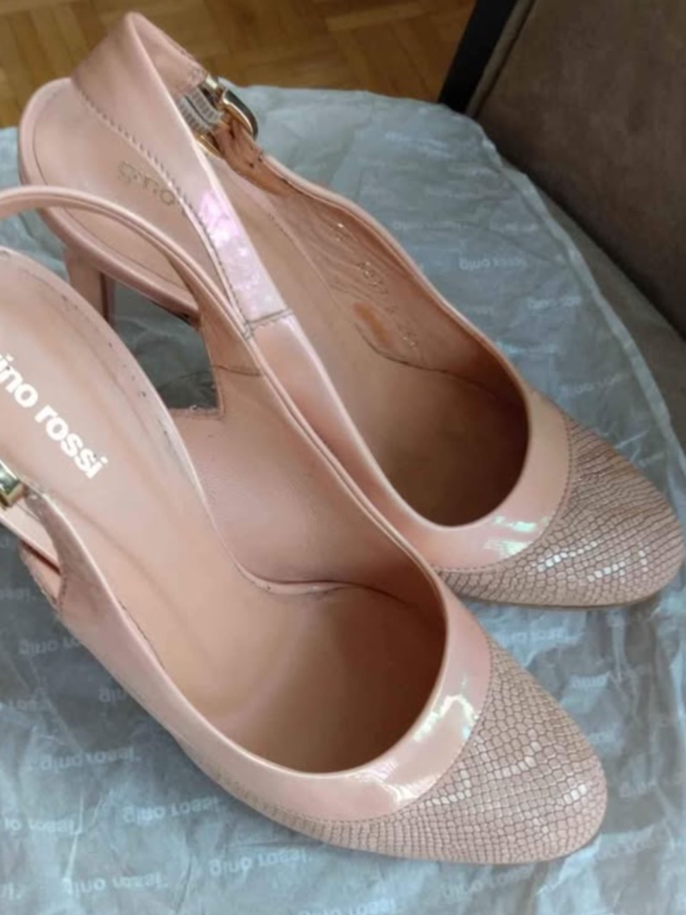 Women's sling back heels - size 6